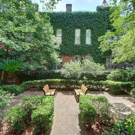 Charm On Liberty Apartment Savannah Ngoại thất bức ảnh