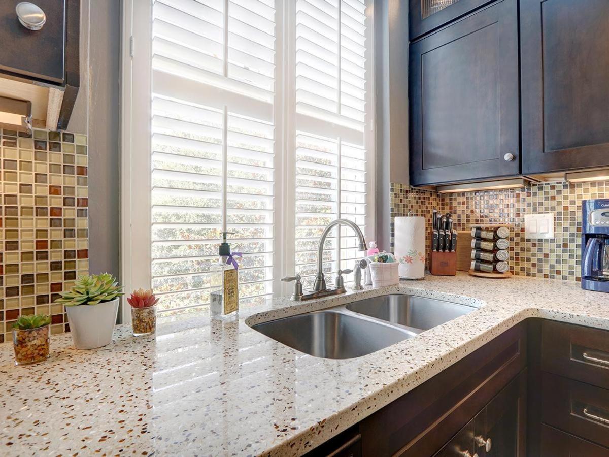 Charm On Liberty Apartment Savannah Ngoại thất bức ảnh